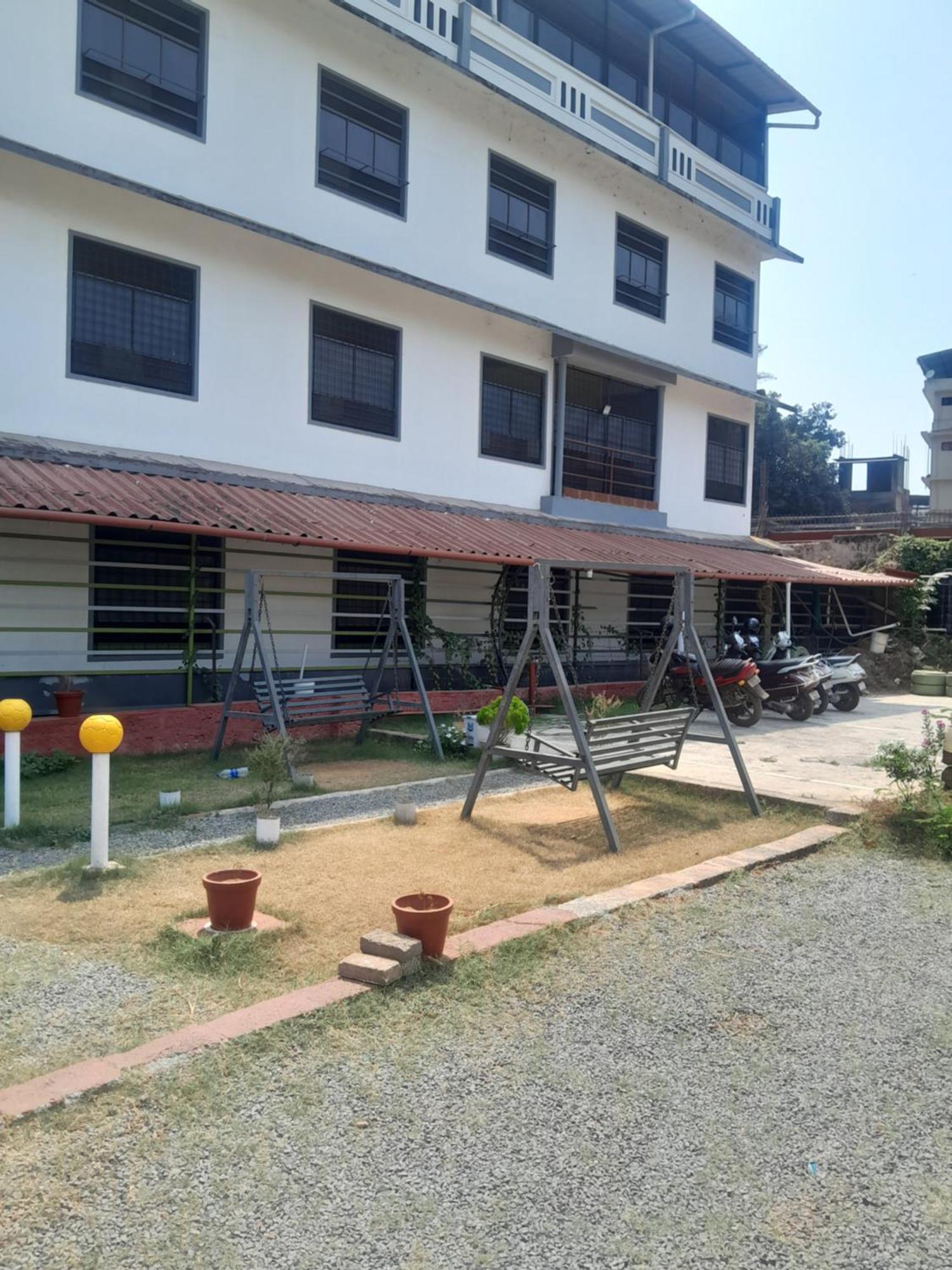 Happy Living Dormitory Kannur Railway Station Zewnętrze zdjęcie